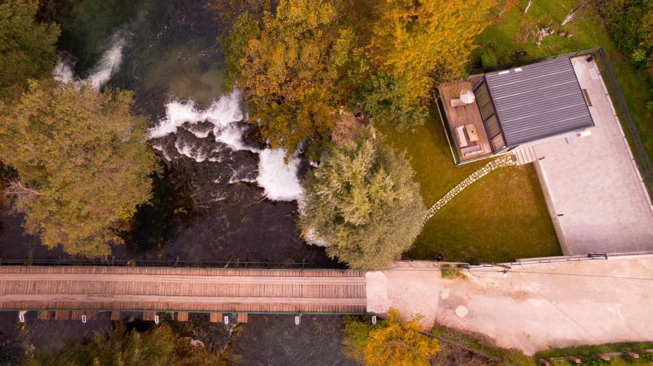 Waterfall Glamping Cabin Villa Bihać Exterior foto